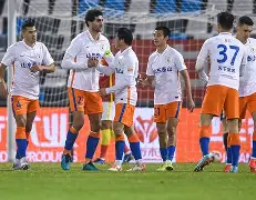 开云体育官方入口-清晨山东泰山调整名单以备意大利杯，临场应变环节打磨，球迷炸锅，赛程密集仍需轮换